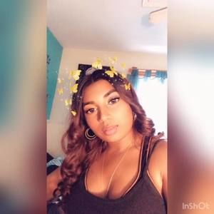 Meet your Posher, Rachellé